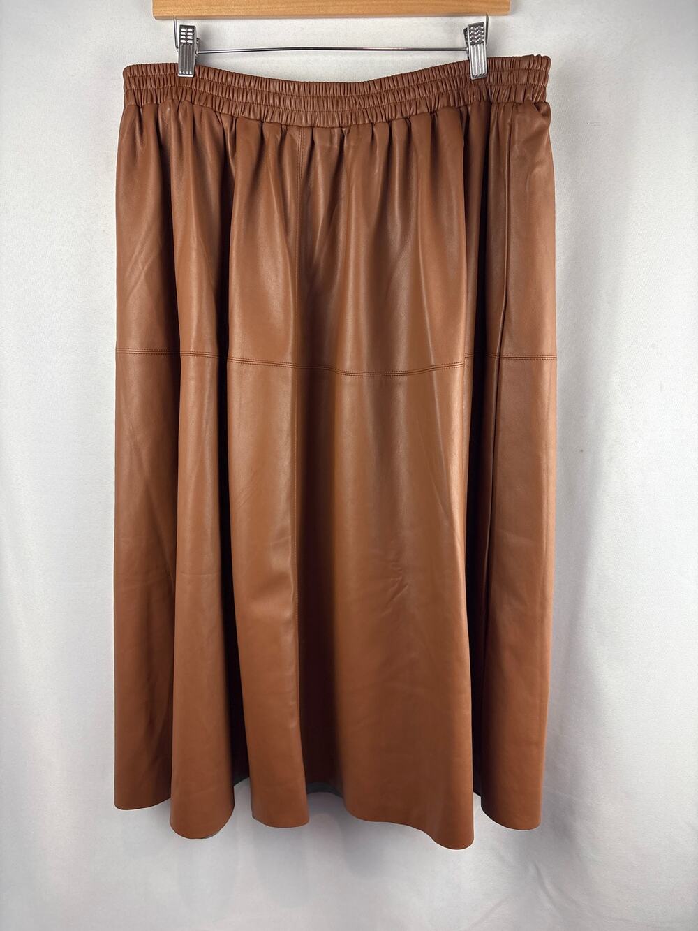 Women’s Ulla Popken Size 16/18 Brown Faux Leather Skirt